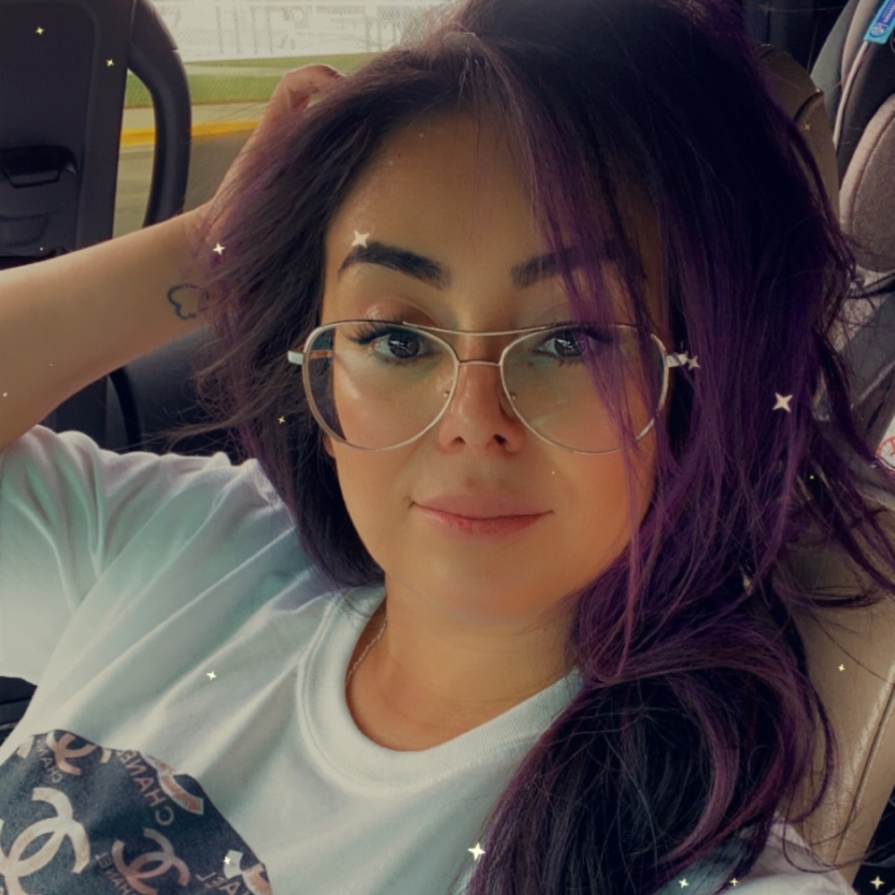 Meet your Posher, Angelina